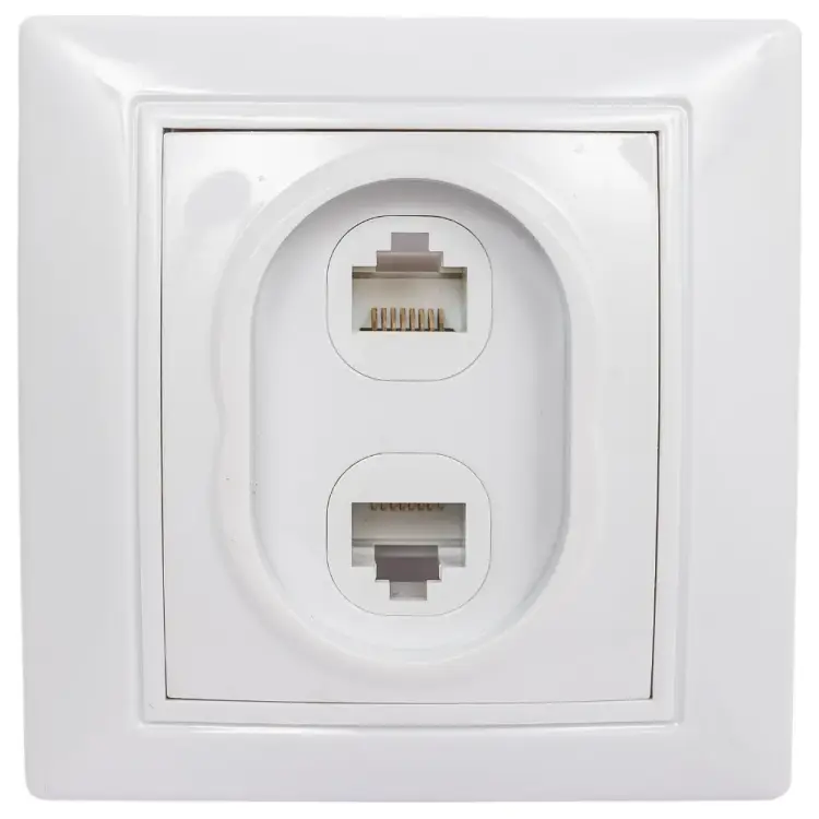 Компьютерная розетка UNIVersal Севиль 1086