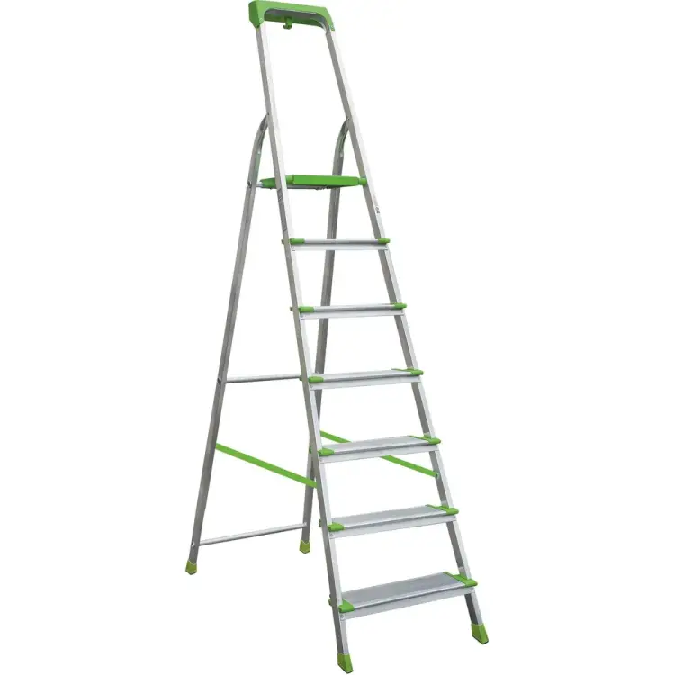 Алюминиевая стремянка Новая Высота 2118107 Алюминиевая стремянка Новая Высота 2118107