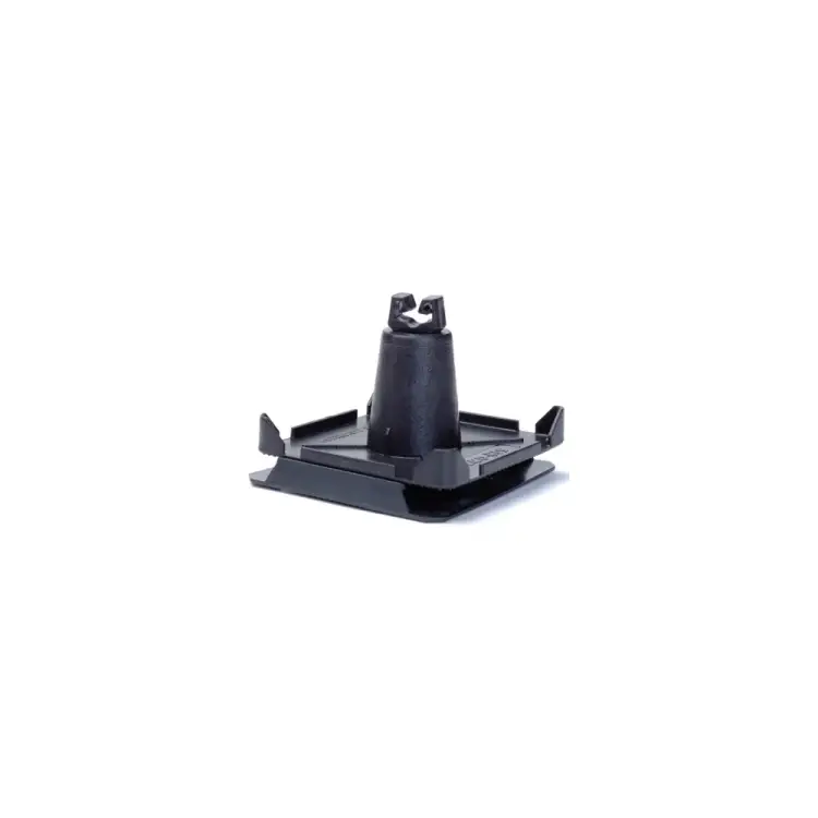 Пластиковый держатель для монтажа в кровельный материал DKC ND2104