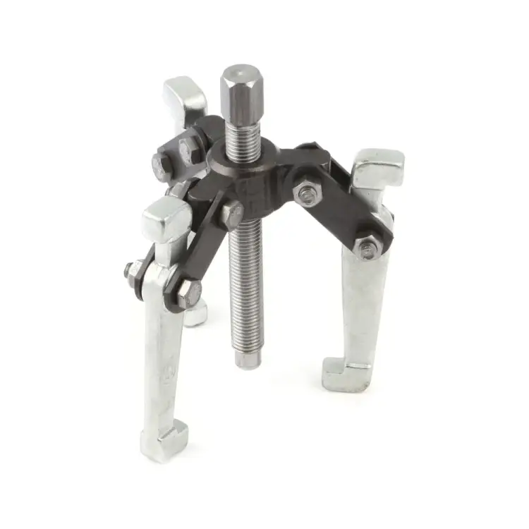 Универсальный трехлапый съемник Дело Техники 113461 815185