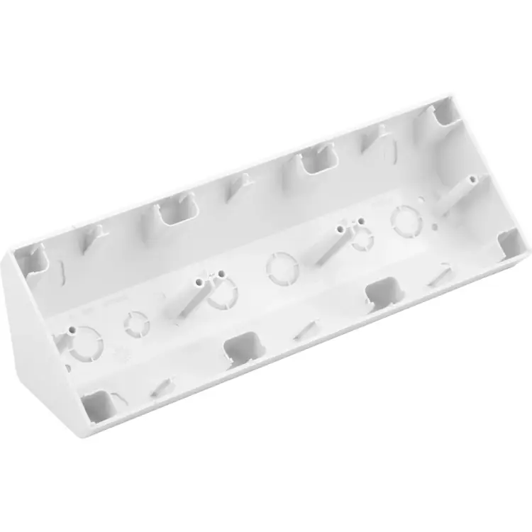 Трехместная угловая коробка для установки выключателей и розеток BYLECTRICA СТИЛЬ КУ-443