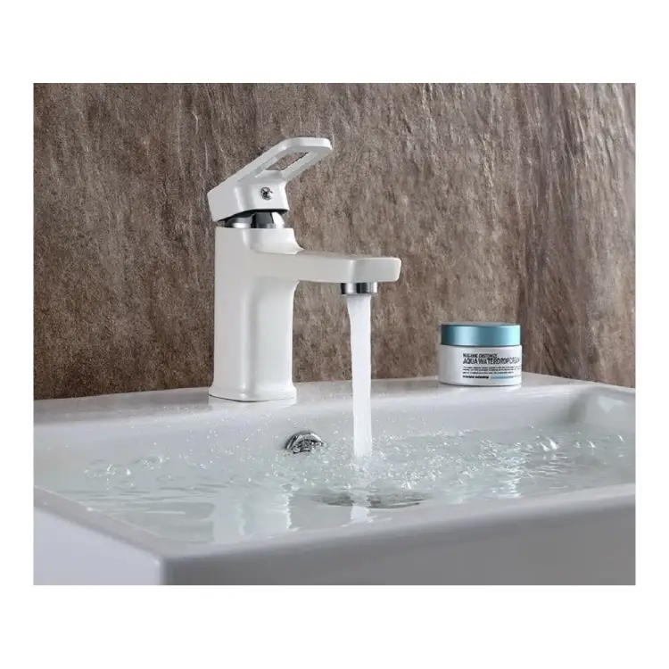 Смеситель для раковины MYNAH 140 мм, белый, однорычажное управление, монтаж на одно отверстие, на гайке, гибкая подводка M1049J