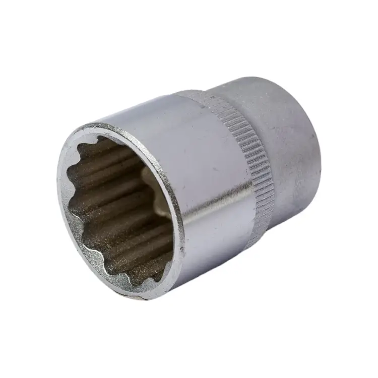 Короткая двенадцатигранная торцевая головка YATO YT-1285