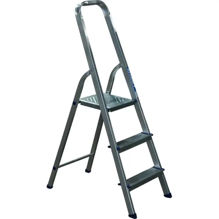 Алюминиевая лестница-стремянка Алюмет Ам703 Алюминиевая лестница-стремянка Алюмет Ам703