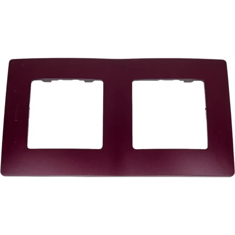 Рамка Legrand Etika 672562