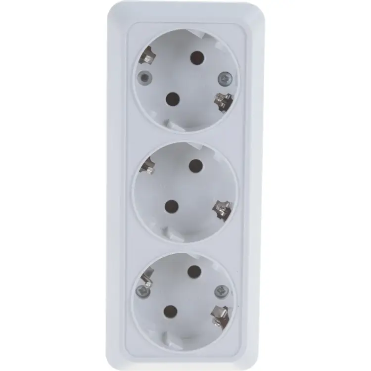 Трехместная розетка UNIVersal Олимп 1161