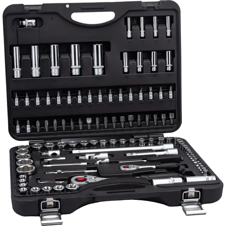 Набор головок и приспособлений FORCE 41082R