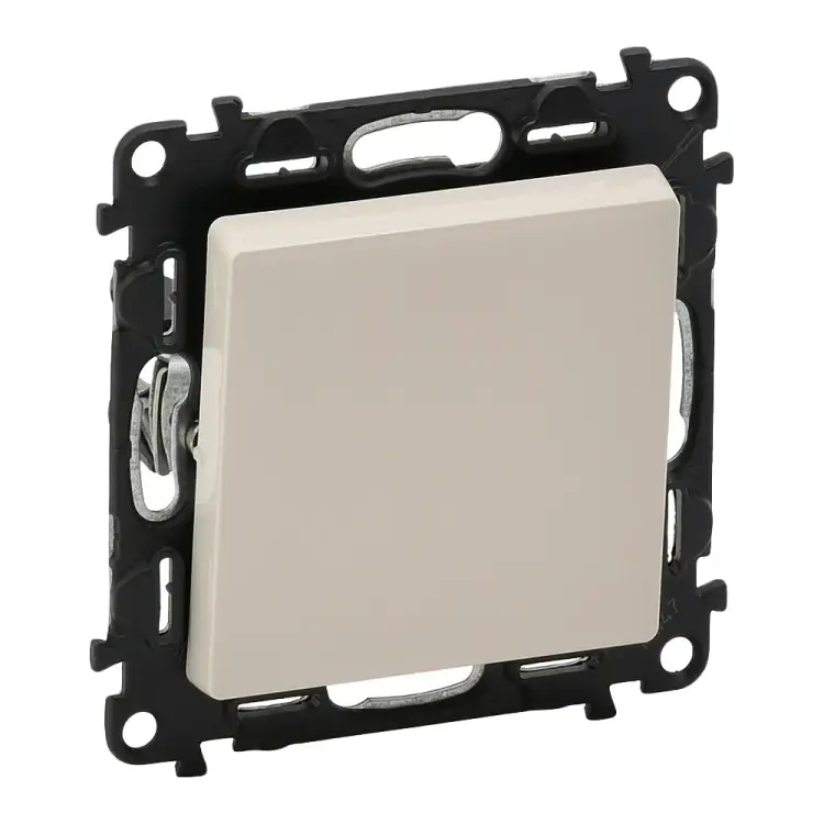 Переключатель Legrand Valena Life 752506