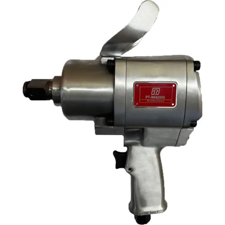 Ударный пневматический гайковерт Пневмо-Трейд PT-IW42000 Ударный пневматический гайковерт Пневмо-Трейд PT-IW42000