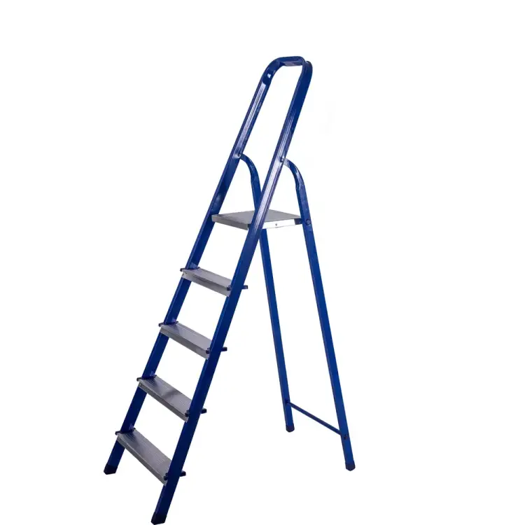 Стальная стремянка STAIRS ЛАЙТ CST05 Стальная стремянка STAIRS ЛАЙТ CST05