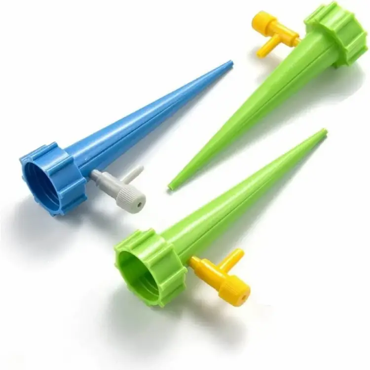 Конус капельного полива для бутылки Green Helper HF5201 Конус капельного полива для бутылки Green Helper HF5201