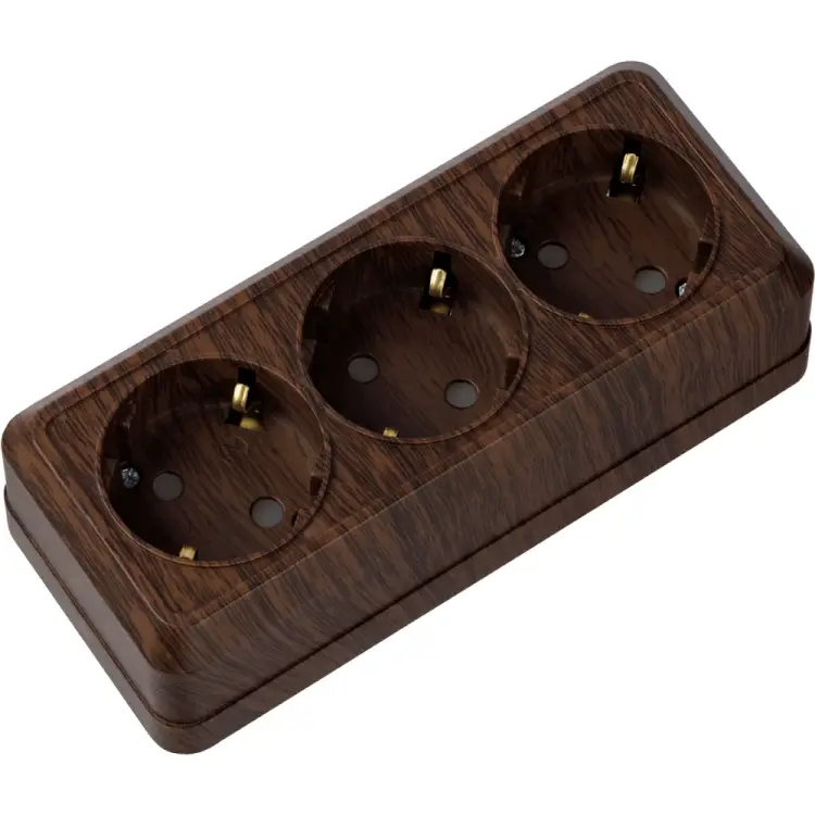 Трехместная горизонтальная розетка TDM ELECTRIC Ладога SQ1801-0327