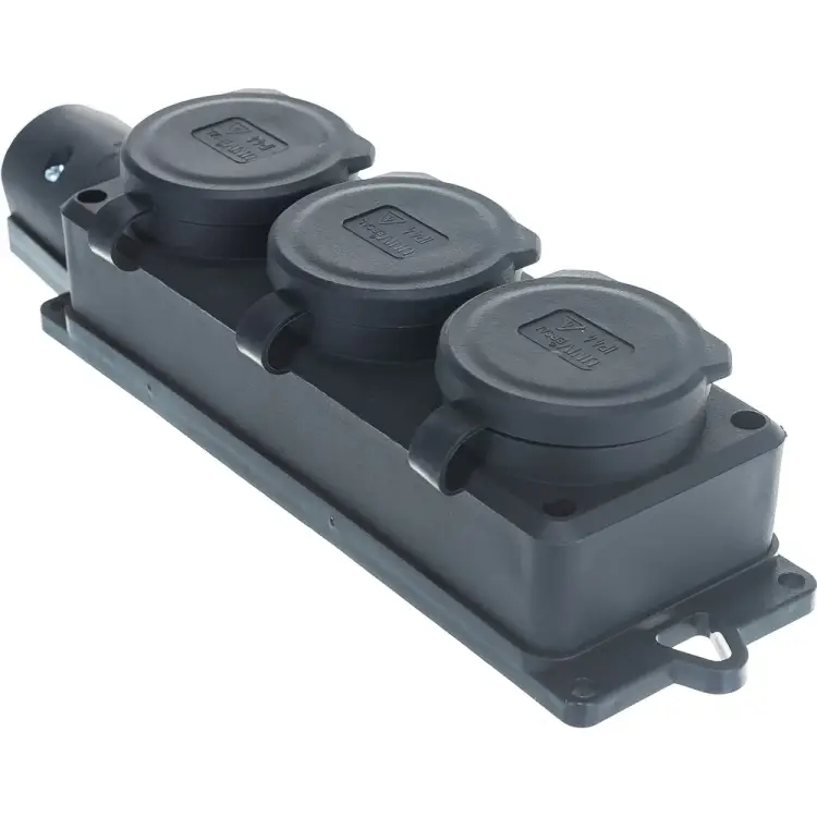 Трехместная однофазная колодка UNIVersal 1323 Трехместная однофазная колодка UNIVersal 1323