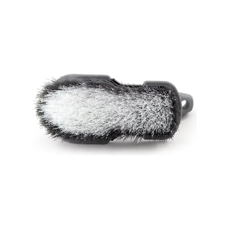 Щетка для чистки напольных покрытий Shine systems Carpet Brush SS842