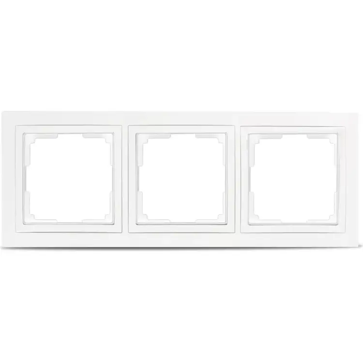 Трехместная рамка Smartbuy Нептун SBE-05w-Plastic-FR-3
