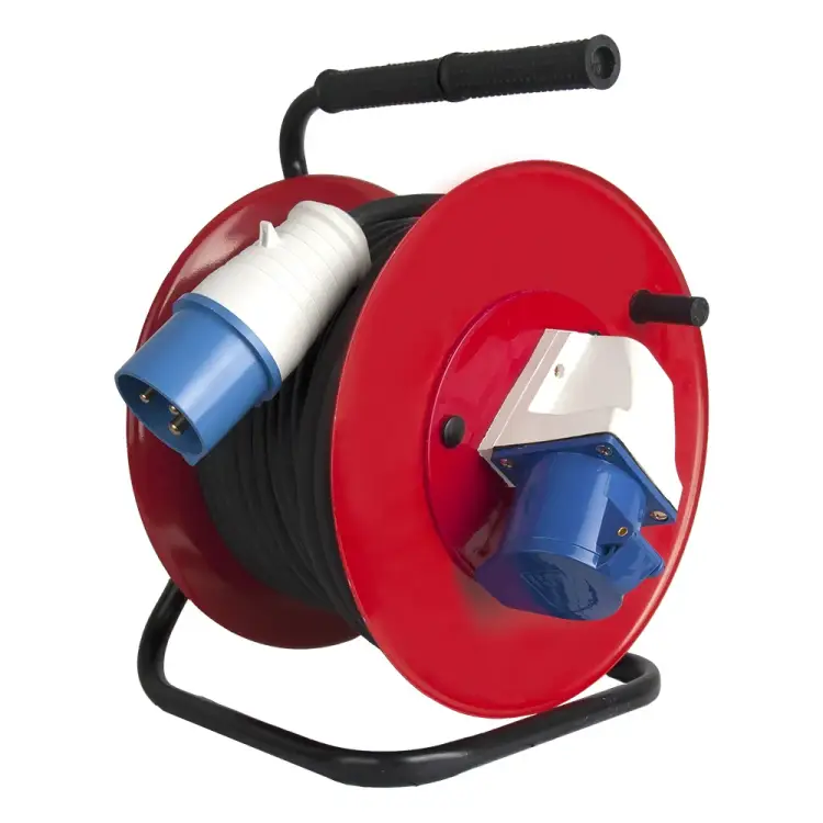 Силовой удлинитель на катушке QUATTRO ELEMENTI УХз 48101