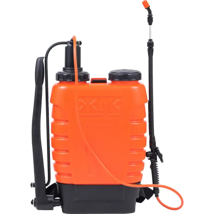 Ранцевый опрыскиватель Жук ОГ-112 Жук Ранцевый опрыскиватель Жук ОГ-112 Жук