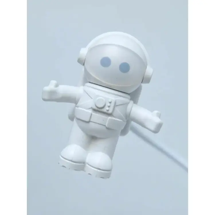 Светодиодный светильник-usb для клавиатуры ZDK Космонавт kosmo01 Светодиодный светильник-usb для клавиатуры ZDK Космонавт kosmo01