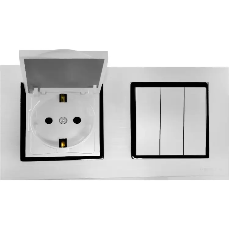 Трехклавишный выключатель + розетка Vesta Electric Комплект-2 FRM050209SER