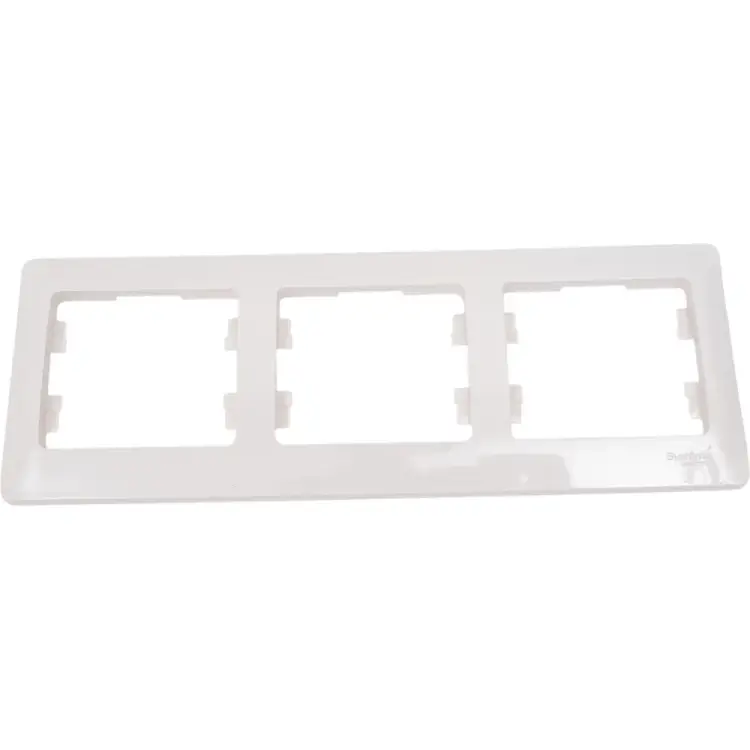 Горизонтальная трехместная рамка Systeme Electric Glossa GSL000903