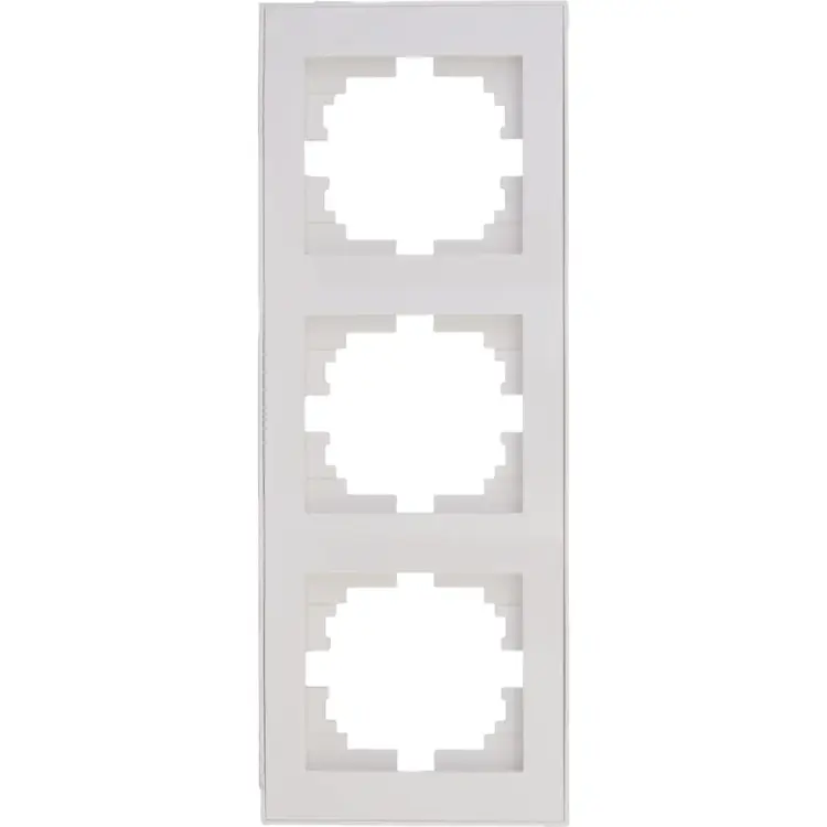 Трехместная вертикальная рамка Lezard RAIN 703-0202-153