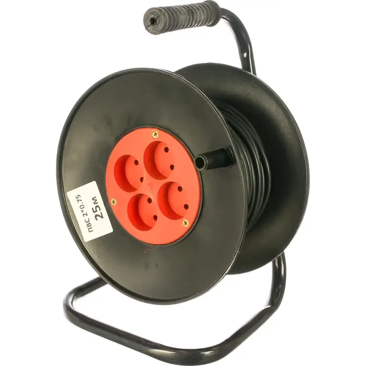 Удлинитель на катушке Калибр 217117