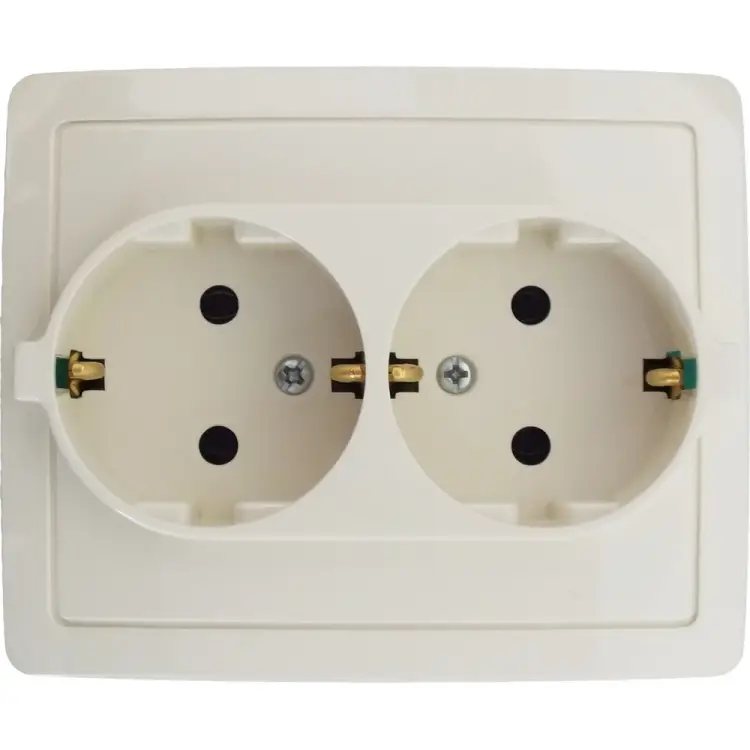 Двойная розетка Simon 1590456-031