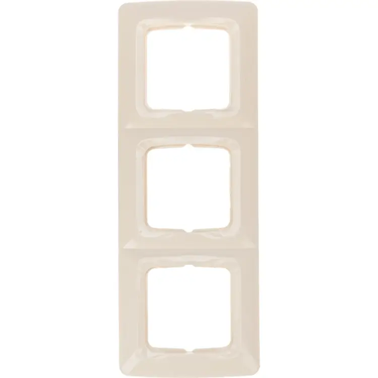 Трехместная горизонтальная рамка KRANZ dea KR-78-0257