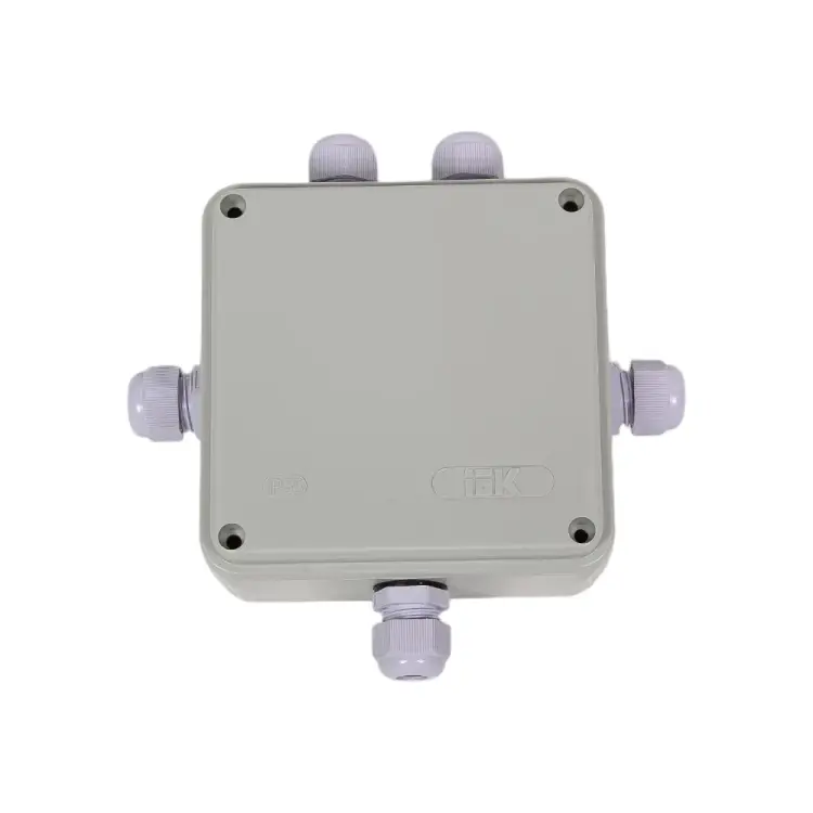 Распаячная коробка IEK км41330 UKO10-100-100-050-K51-55