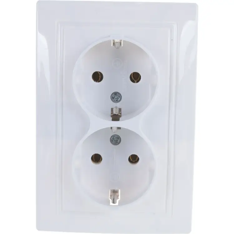Розетка UNIVersal Севиль С0128