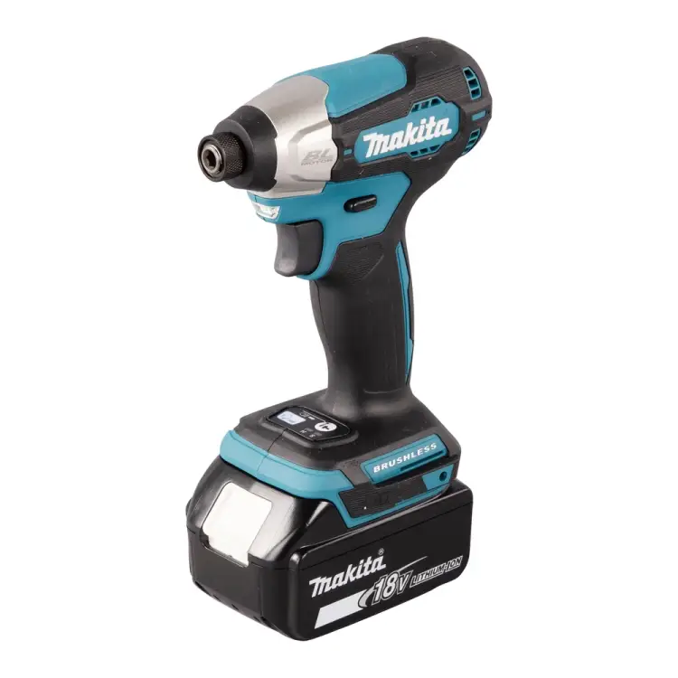 Аккумуляторный ударный шуруповерт Makita DTD157RTJ Аккумуляторный ударный шуруповерт Makita DTD157RTJ