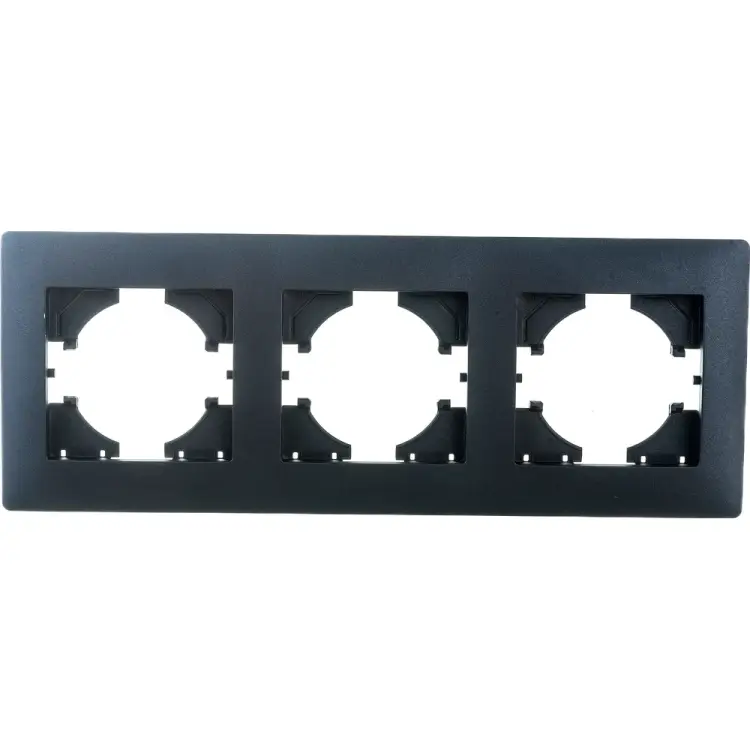 Трехместная рамка GUSI Electric Bravo С1030-010