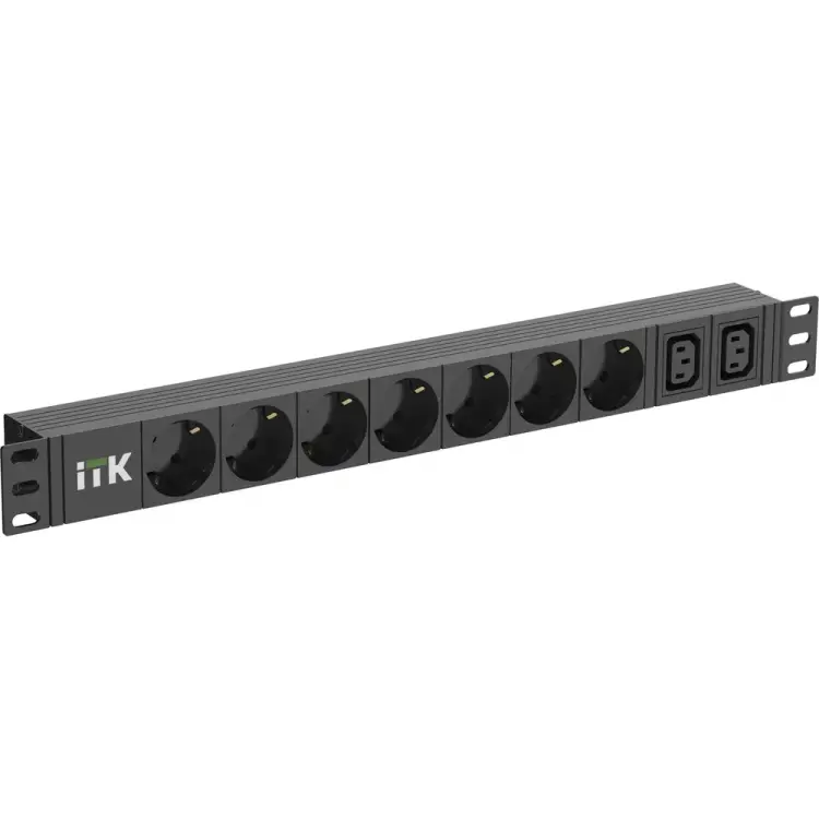 Розеточный блок IEK ITK PDU PH22-7D2C131-P