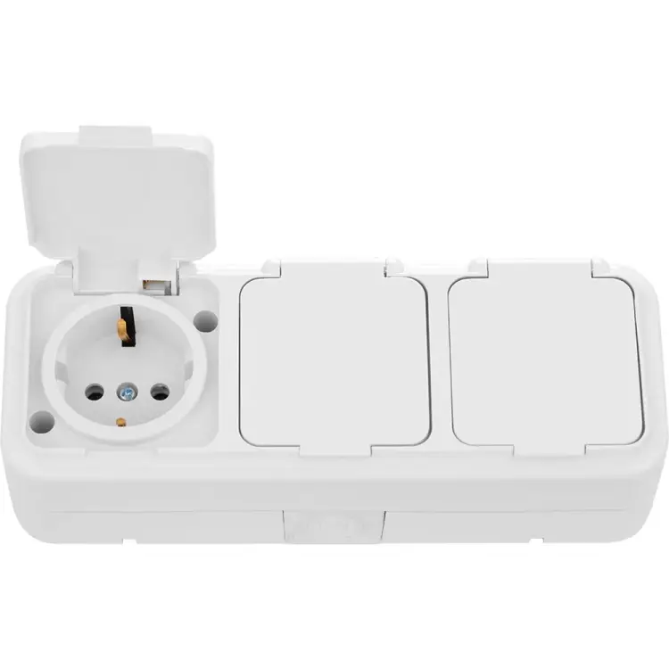 Трехместная розетка BYLECTRICA серия ПРАЛЕСКА АКВА РА16-0132