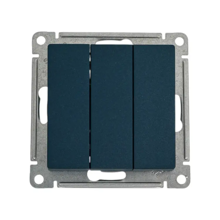 Трехклавишный выключатель Systeme Electric AtlasDesign ATN000831