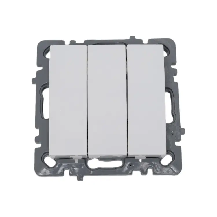 Трехклавишный механизм выключателя Nilson moda-advantage 20112466