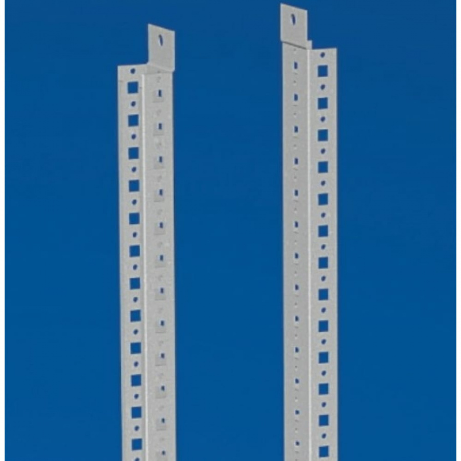 Вертикальные стойки для поддержки разделителей DKC R5MVE20 97405