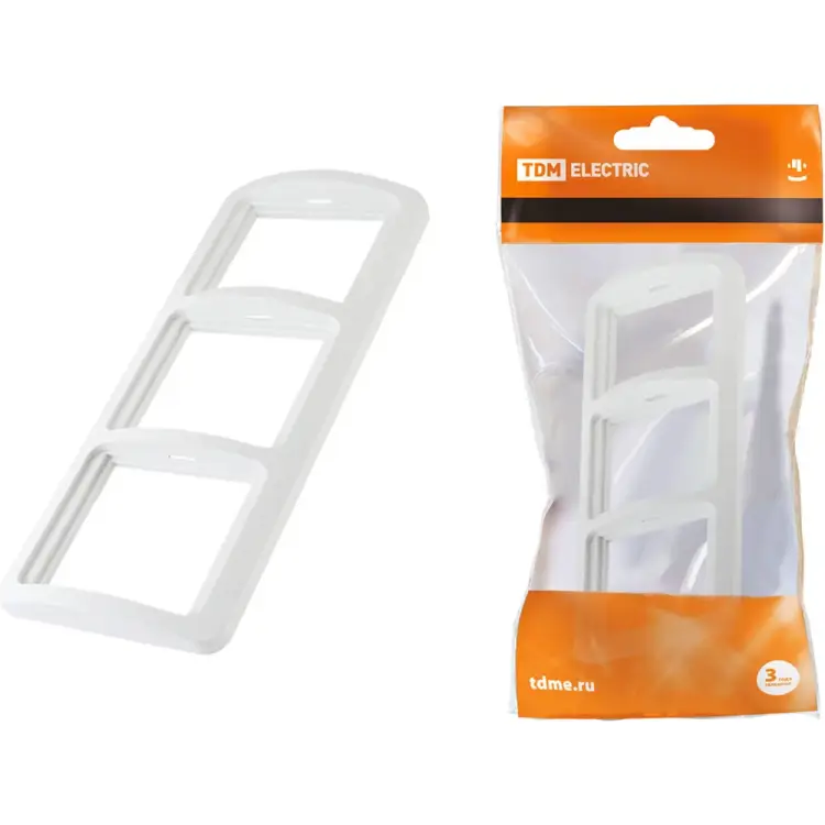 Тройная горизонтальная рамка TDM ELECTRIC Валдай SQ1804-0019