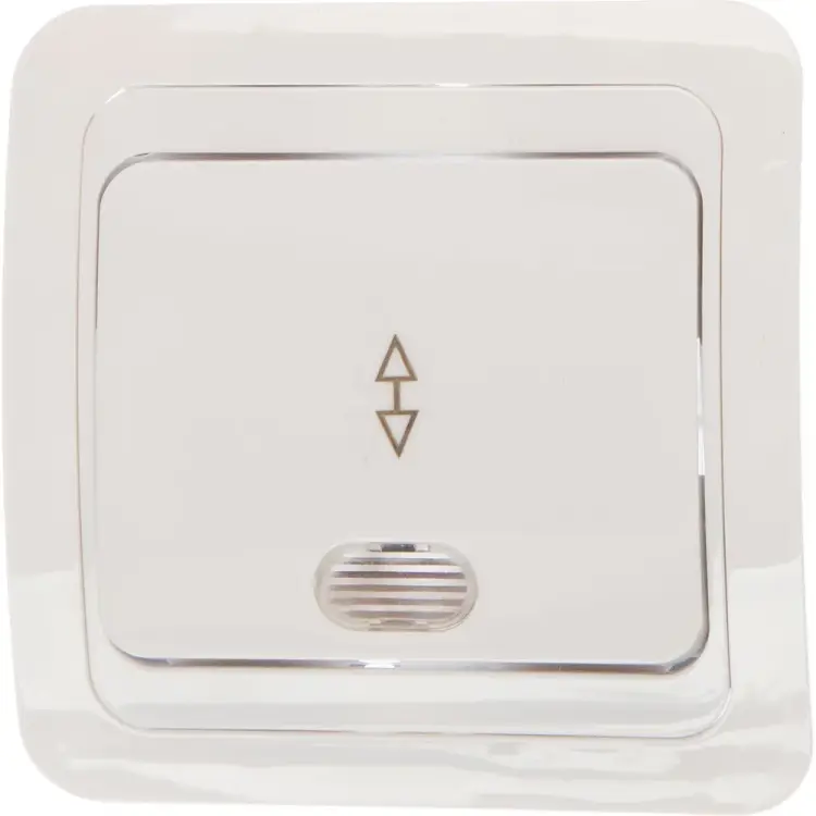 Проходной одноклавишный выключатель UNIVersal Валери В0125