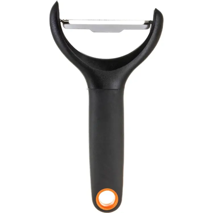 Овощечистка Fiskars 1016122