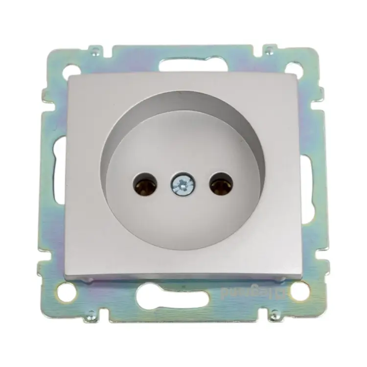 Одноместная розетка Legrand Valena 770116