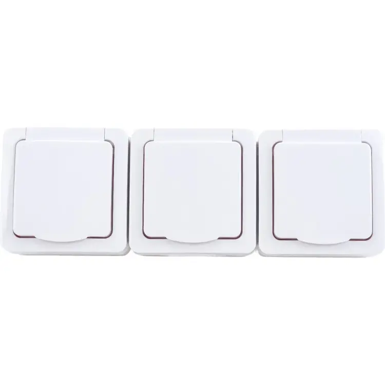 Трехместная розетка IEK РСб23-3-ГПБб ГЕРМЕС ERMP32-K01-16-54-EC