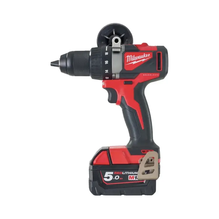 Аккумуляторная дрель-шуруповерт Milwaukee M18 BLDD2-502X 4933464515